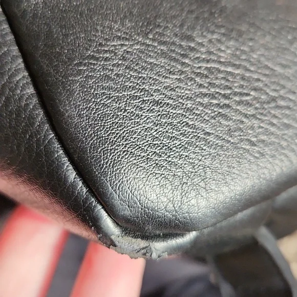 Steve Madden black extra large shoulder bag plus backpack - Picture 16 of 16